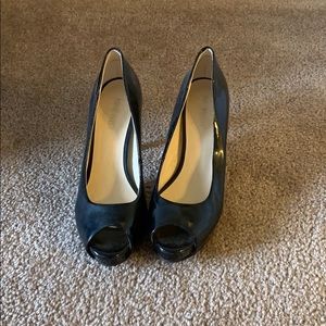 Black patent heels